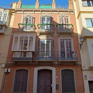 alojamiento-en-centro-histrico.1costadelsol.com/